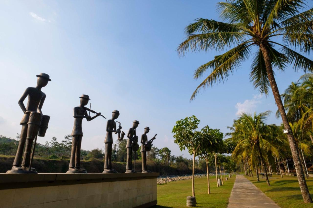 Puri Asri Hotel & Resort Magelang Dış mekan fotoğraf